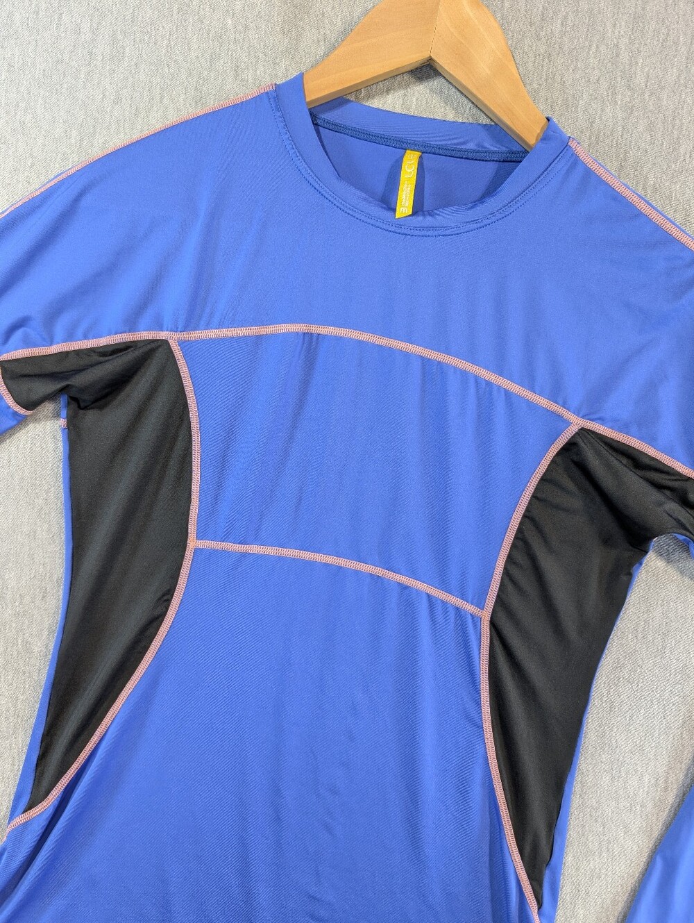 Lole Active Base Layer Shirt Women's Medium Blue Black Long Sleeve Athletic